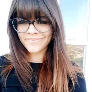 Meet your Posher, Mikaela